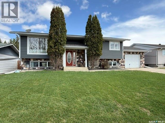 11 Banks CRESCENT