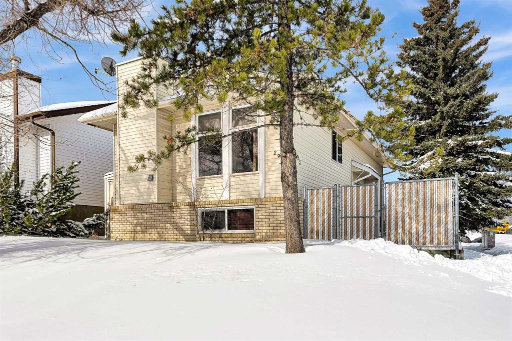 295 Edgepark Boulevard NW, Calgary, AB, T3A4K4