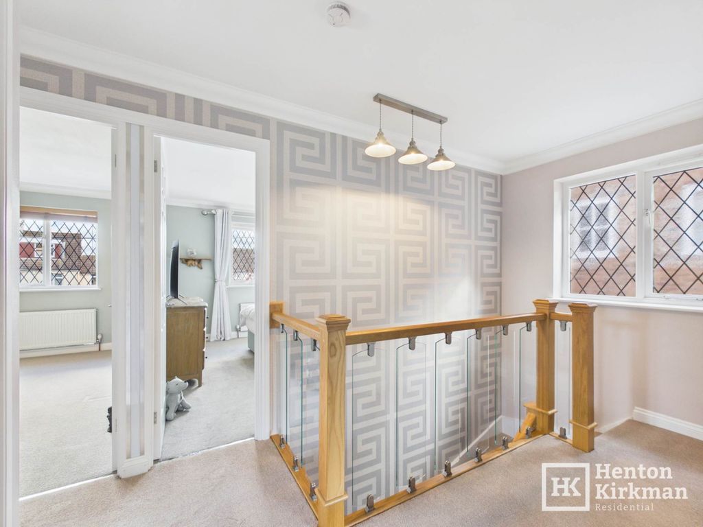 Additional image 12 of 4 bed detached house for saleWest Park Crescent, Billericay CM12