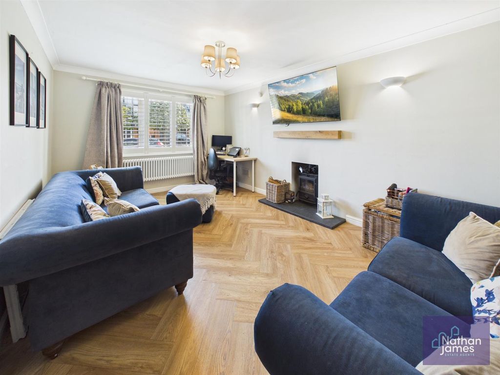 Additional image 10 of 6 bed detached house for saleMartin Close, Rogiet, Caldicot NP26