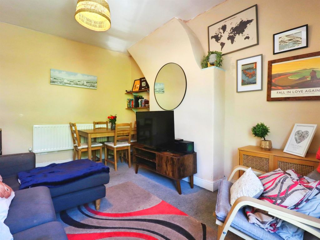 Additional image 3 of 1 bed flat for saleFitzhamon Embankment, Cardiff CF11