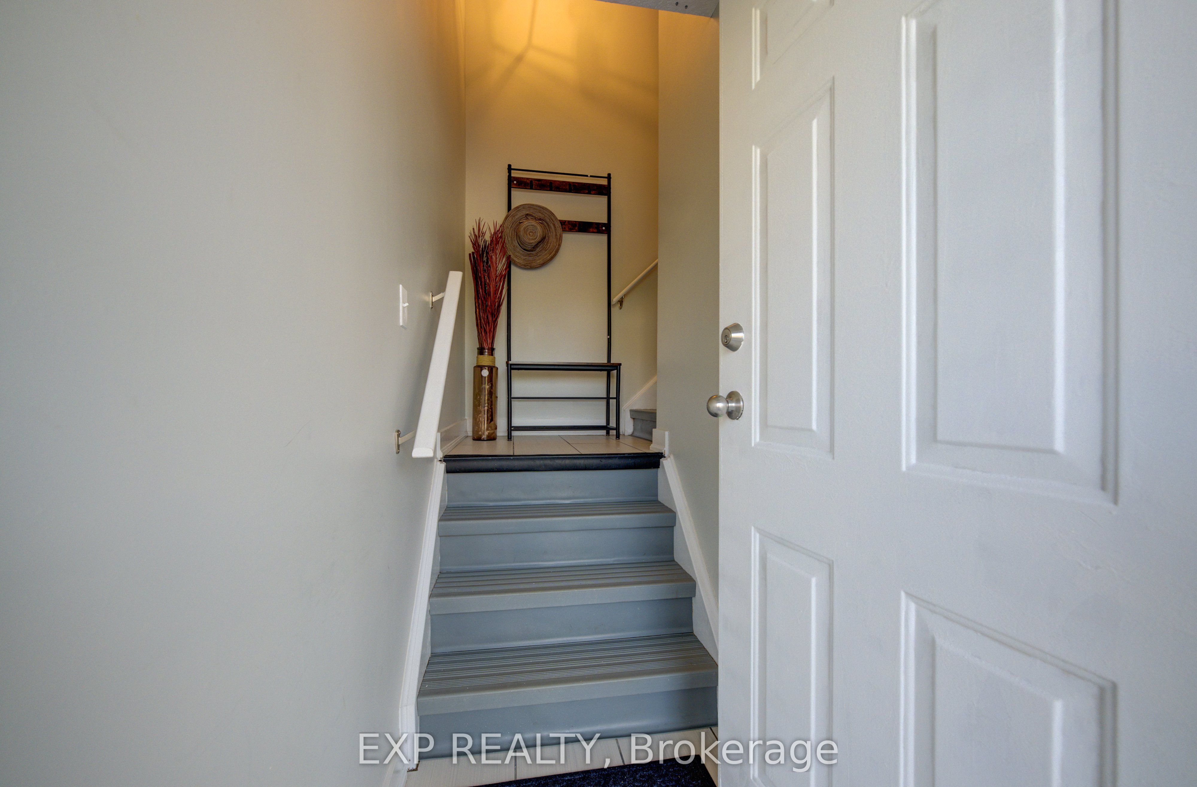 Additional image 3 of 6A-185 Windale Crescent, Kitchener, ON, N2E 0G3