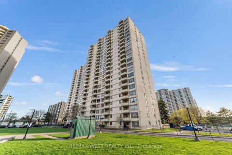 Additional image 8 of 114-340 Dixon Road, Toronto, ON, M9R 1T1