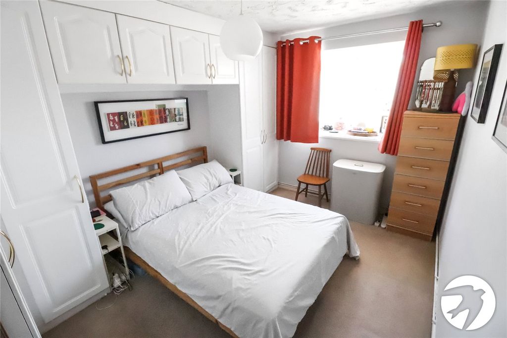 Additional image 6 of 2 bed flat for saleHeathdene Drive, Belvedere DA17