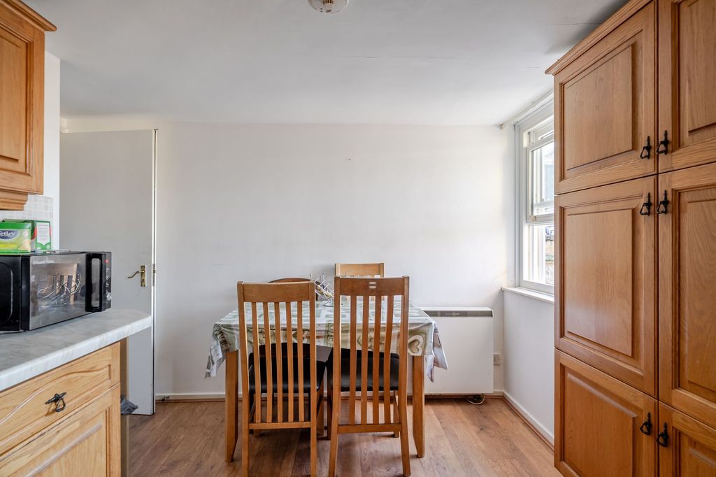 Additional image 7 of 3 bed flat for saleDuke Street, Bath BA2