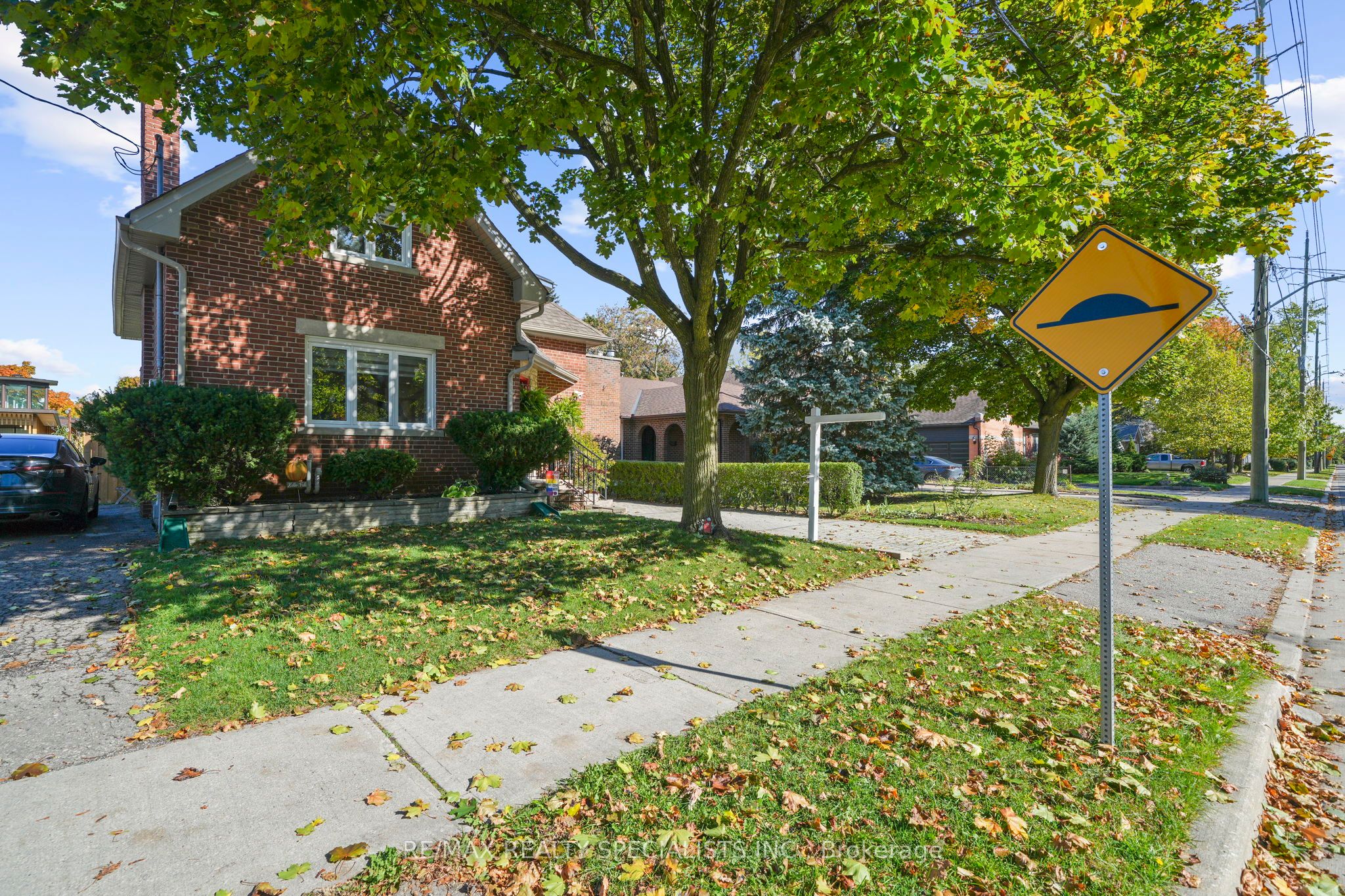 Additional image 3 of 46 Elizabeth Street S, Brampton, ON, L6Y 1R1
