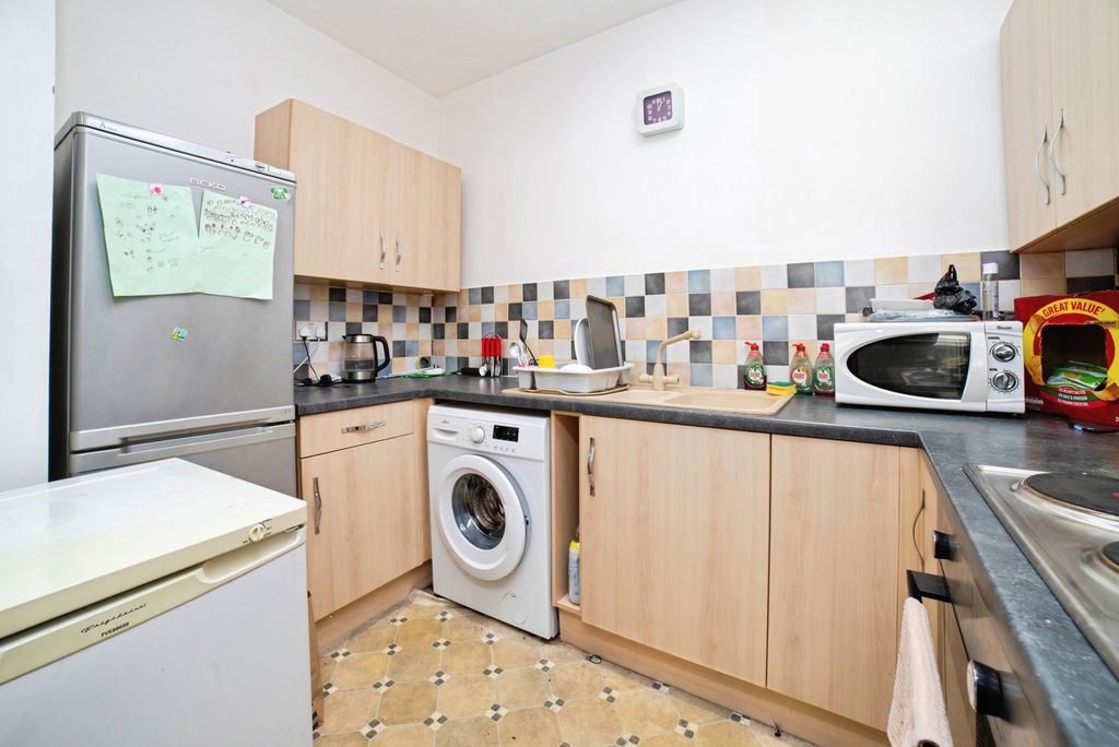 Additional image 14 of 2 bed flat for saleNottingham Road, Somercotes, Alfreton, Derbyshire DE55
