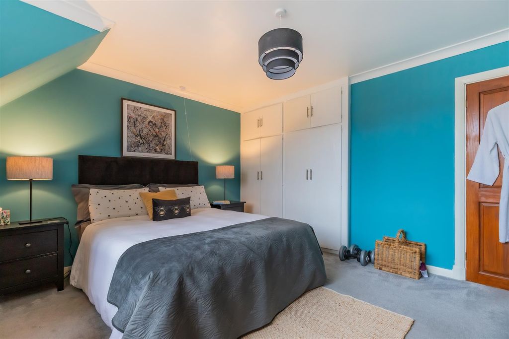Additional image 12 of 3 bed property for saleBirchfield Crescent, Victoria Park, Cardiff CF5