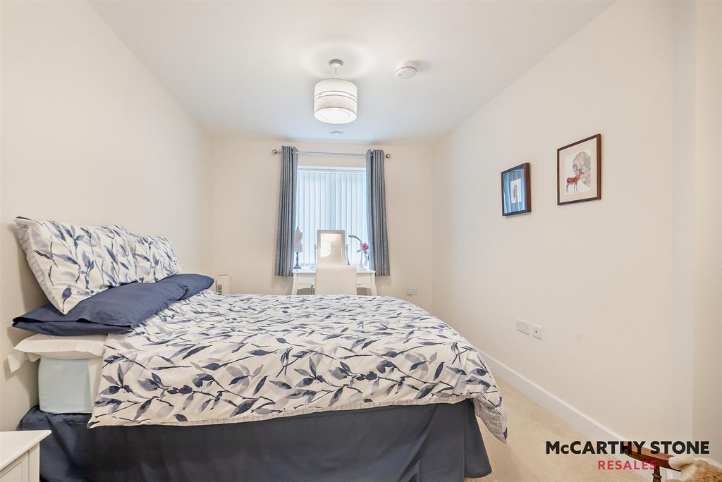 Additional image 13 of 2 bed flat for saleIsland View, Shortwood Copse Lane, Basingstoke RG23