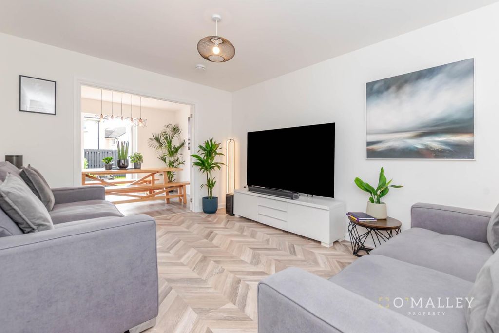 Additional image 2 of 4 bed detached house for saleBerryfield Crescent, Alva FK12