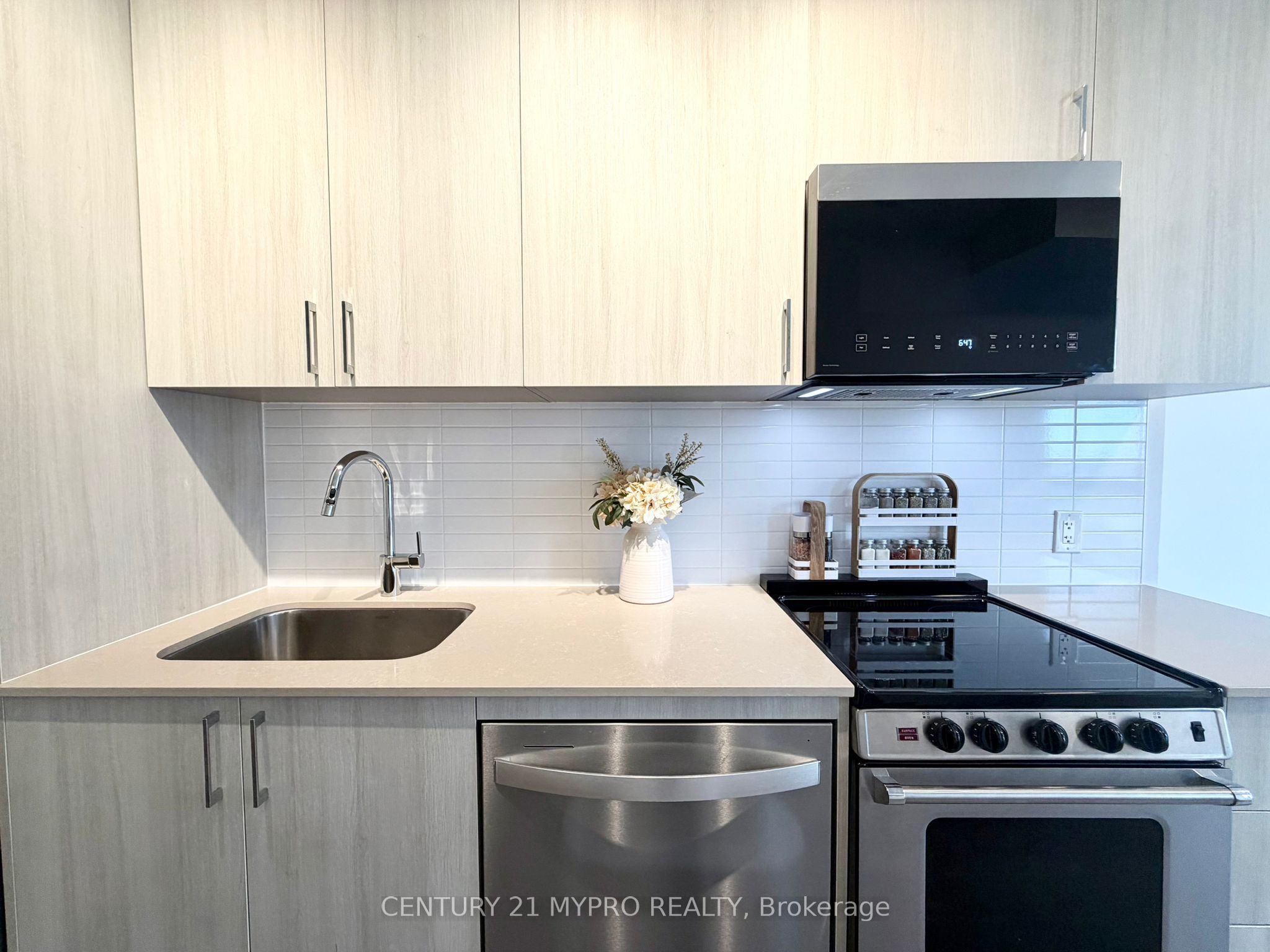 Additional image 6 of 425-3250 Carding Mill Trail, Oakville, ON, L6M 1L3