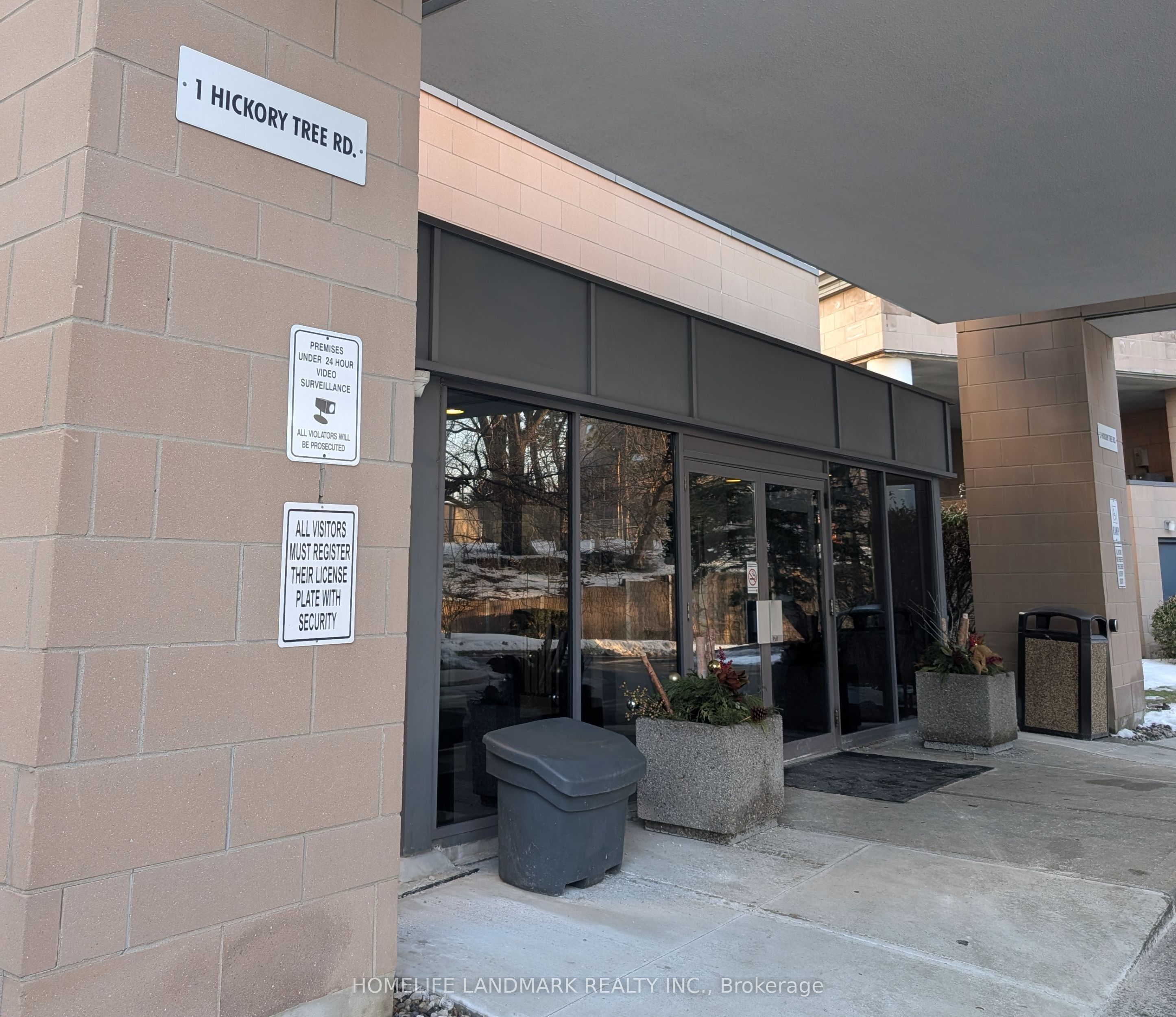 Additional image 2 of 004-1 Hickory Tree Road, Toronto, ON, M9N 3W4