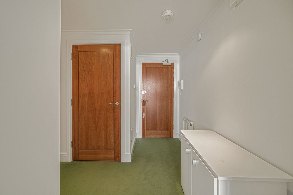 Additional image 9 of 1 bed flat for saleWindsor Esplanade, Cardiff CF10