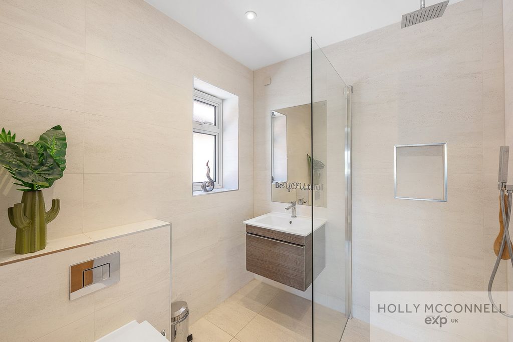 Additional image 20 of 6 bed detached house for saleBird In Hand Lane, Bromley BR1