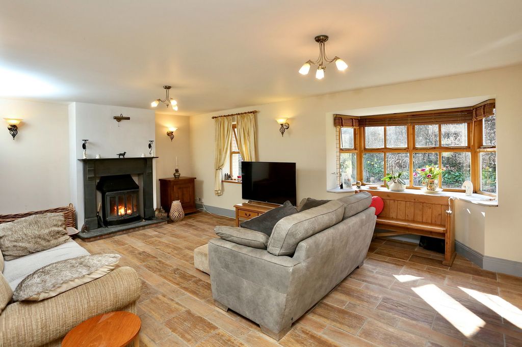 Additional image 2 of 4 bed detached house for saleLleaud Newydd, Lower Station Road, Clydach, Abergavenny, Monmouthshire NP7