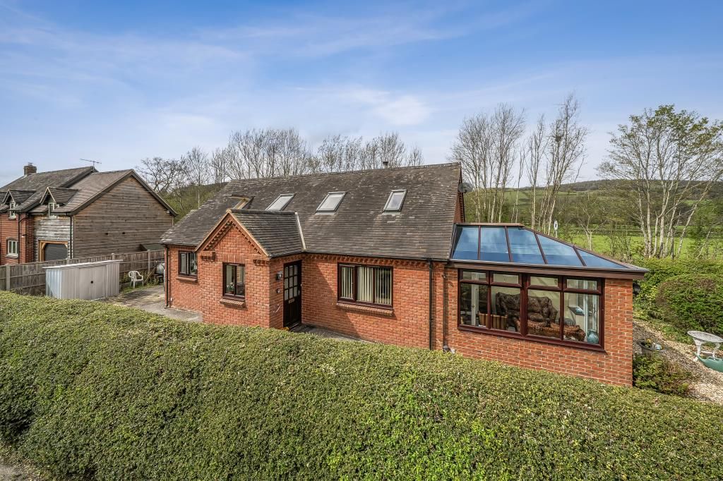 2 bed detached bungalow for saleBucknell, Shropshire SY7