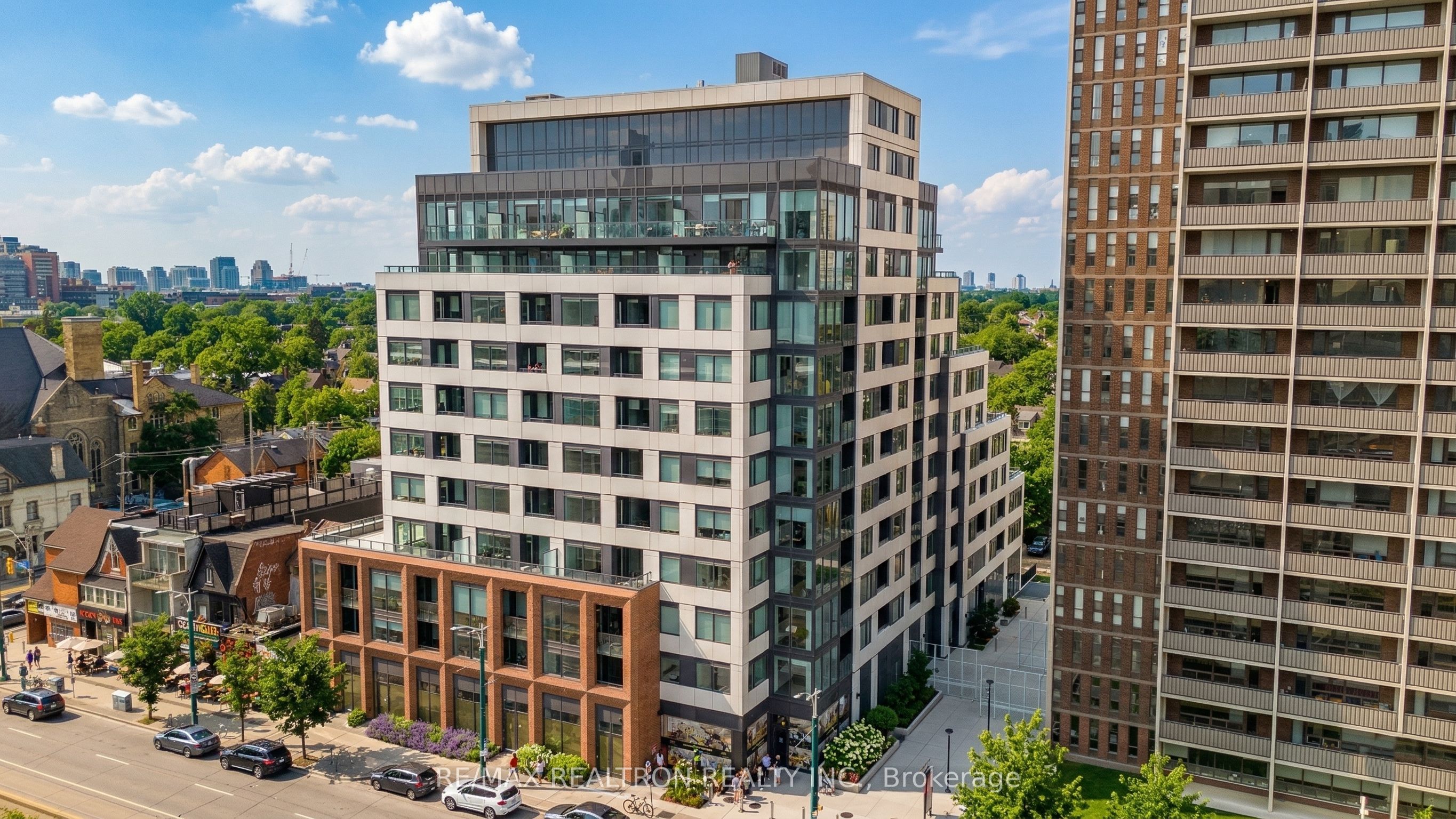 Additional image 4 of 404-664 Spadina Avenue, Toronto, ON, M5S 2H7