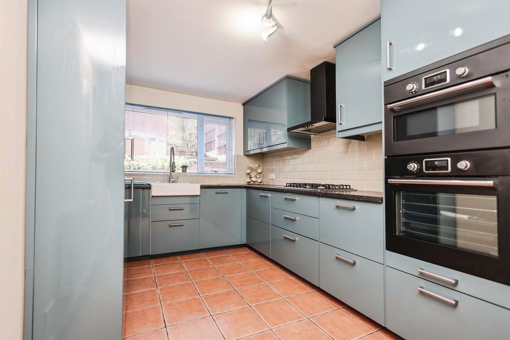 Additional image 3 of 4 bed detached house for saleNorth View Drive, Brierley Hill DY5