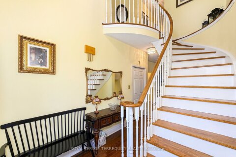 Additional image 8 of 30 Purdy Crescent, Toronto, ON, M9N 3X7