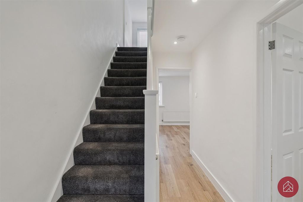 Additional image 11 of 3 bed flat for saleBucknell Road, Bicester OX26