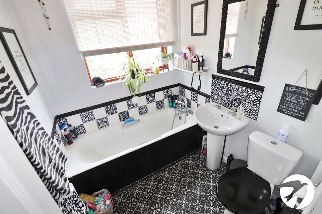 Additional image 8 of 3 bed end terrace house for saleElstree Gardens, Belvedere DA17