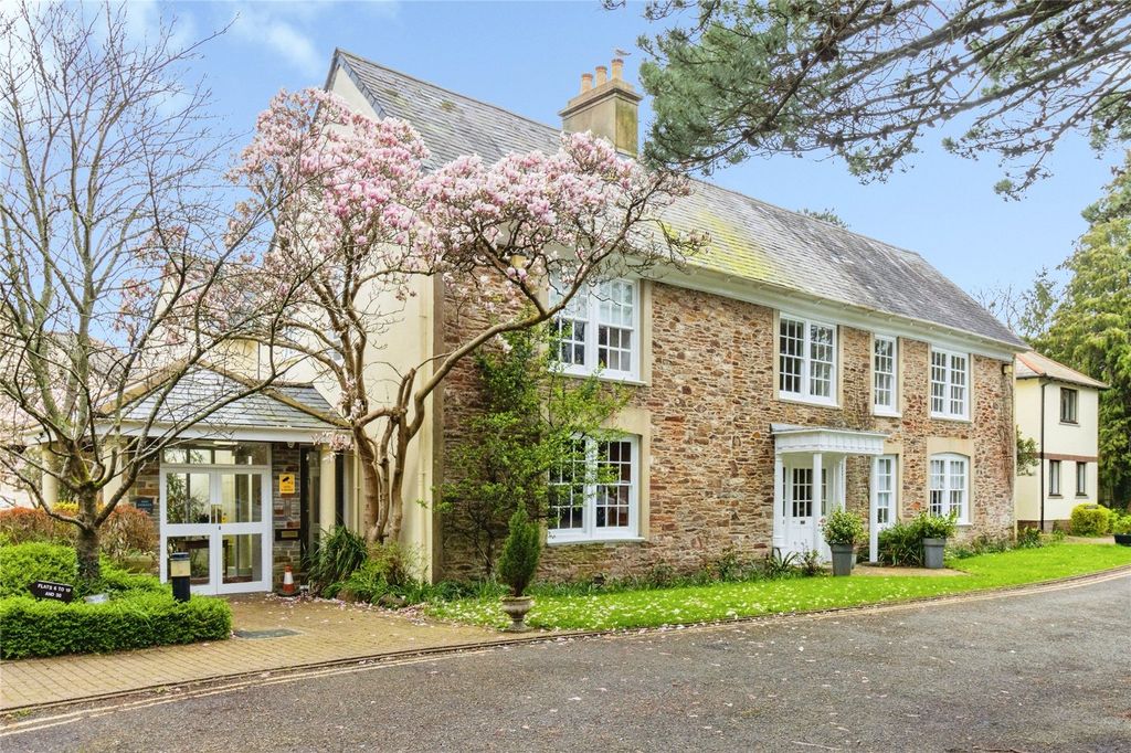 2 bed flat for saleThe Manor House (Totnes), Totnes TQ9