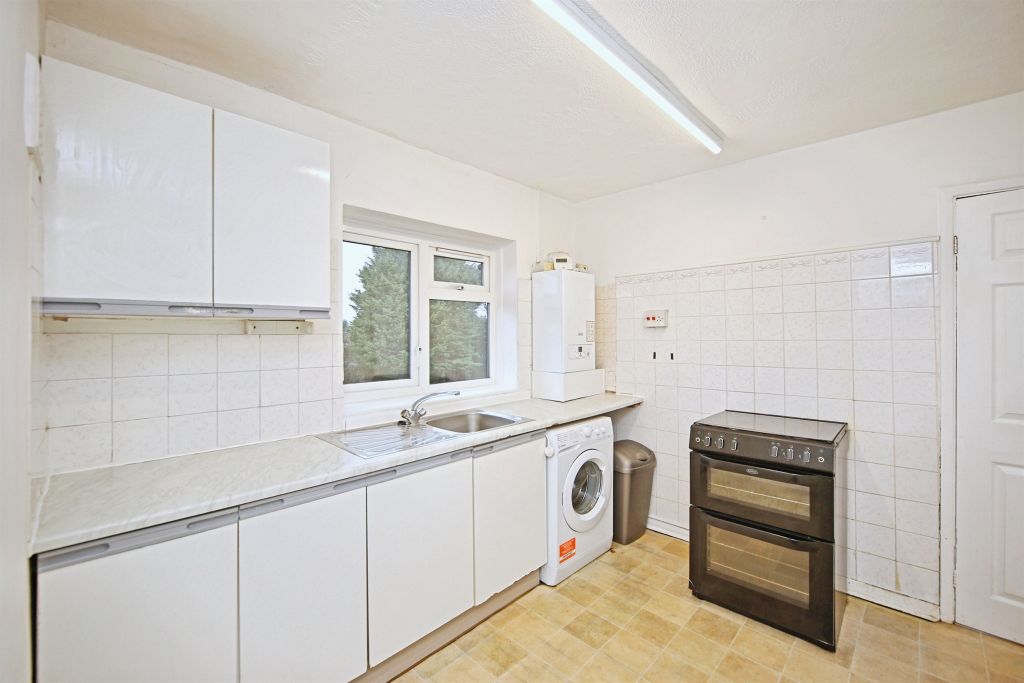 Additional image 9 of 2 bed maisonette for saleWest Green Drive, Stratford-Upon-Avon CV37