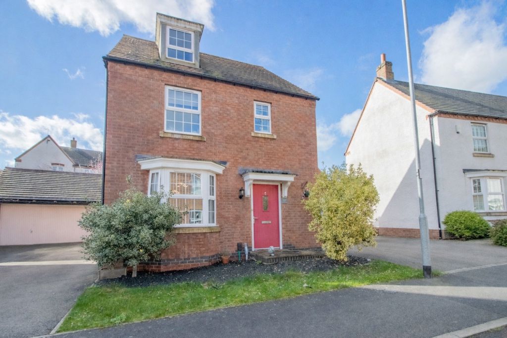 4 bed detached house for saleBentley Road, Castle Donington, Derby, Derbyshire DE74