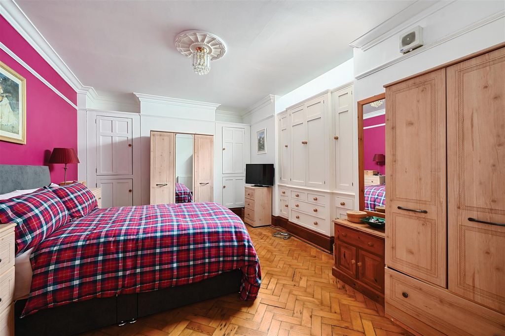 Additional image 10 of 3 bed flat for saleChannel View, Bexhill-On-Sea TN40