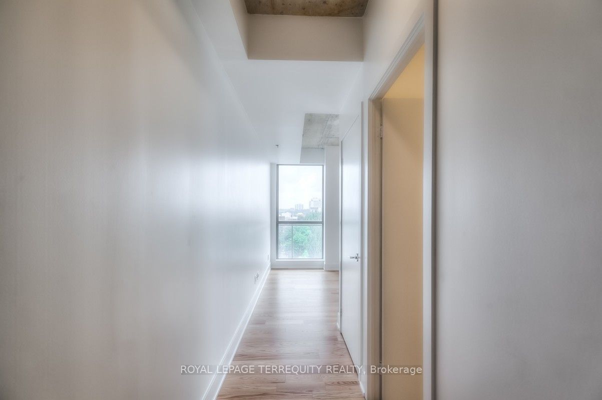 Additional image 4 of 703-630 Queen Street E, Toronto, ON, M4M 1G3
