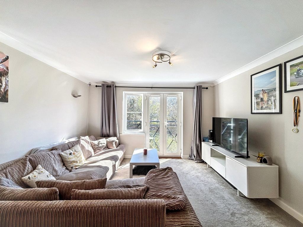 Additional image 2 of 2 bed flat for salePierwarden Mews, St Leonards-On-Sea TN38