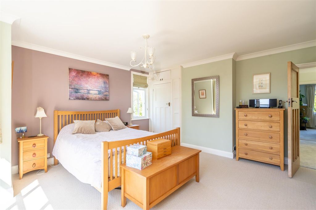 Additional image 15 of 5 bed detached house for saleSilverston Avenue, Aldwick, Bognor Regis PO21