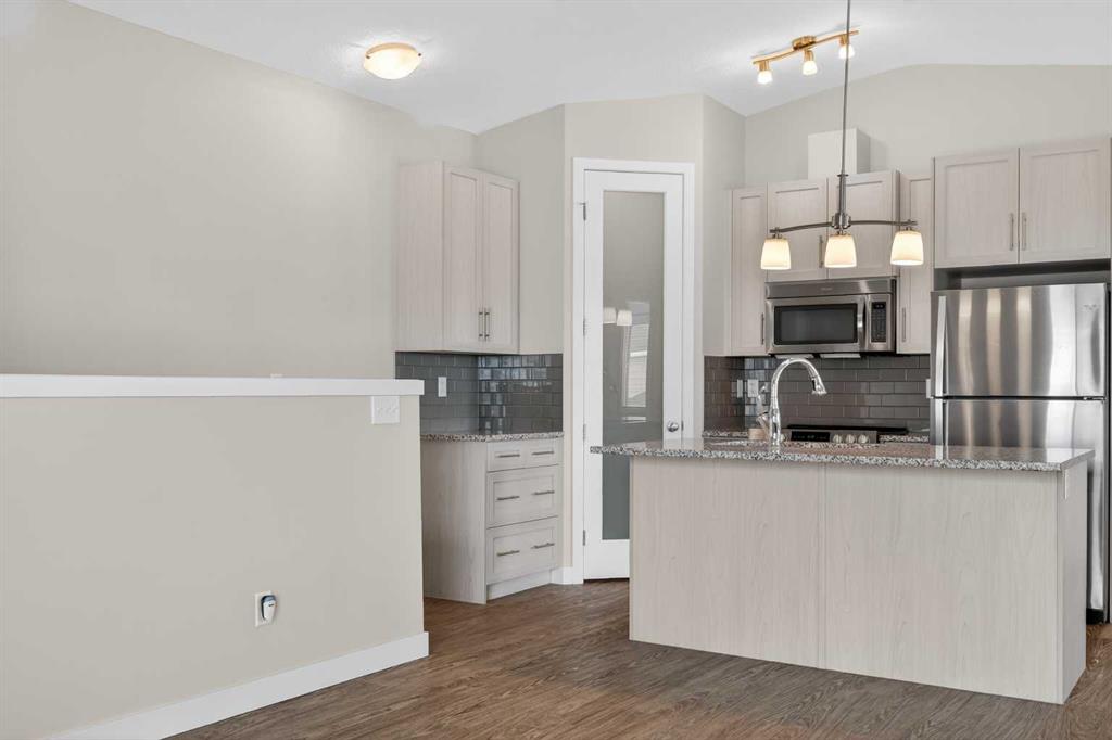 Additional image 6 of 1223-2461 Baysprings Link SW, Airdrie, AB, T4B 4C6