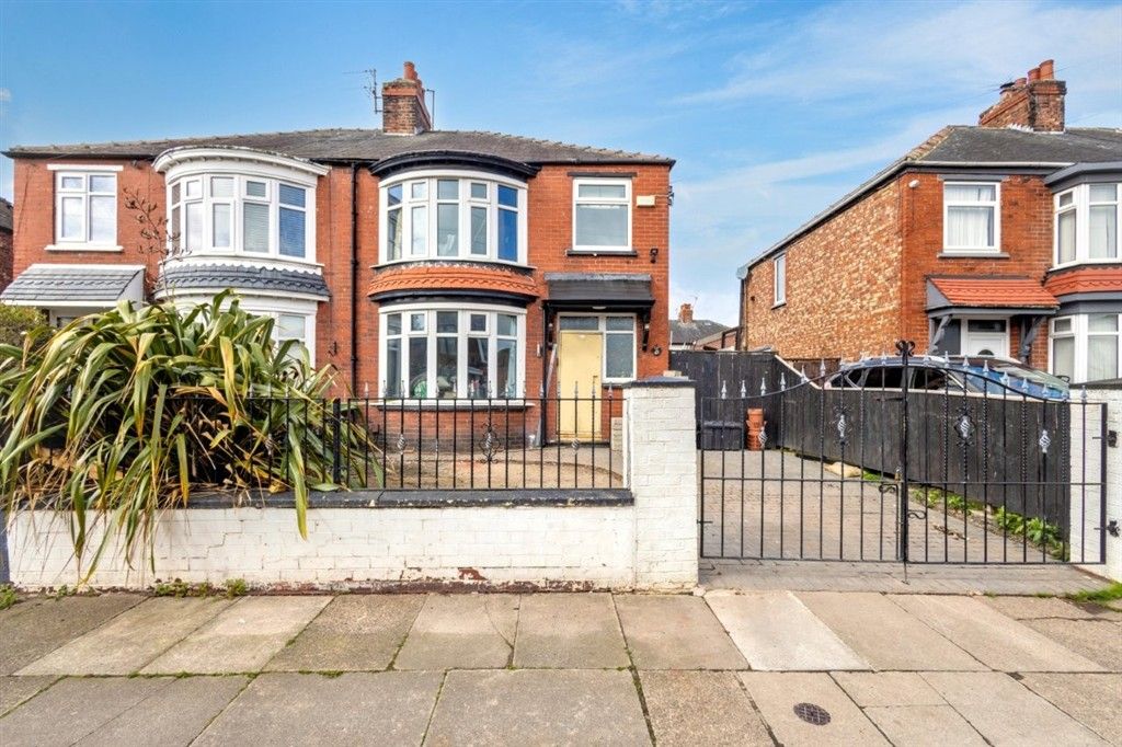 3 bed semi-detached house for saleRoseberry Road, Middlesbrough TS4