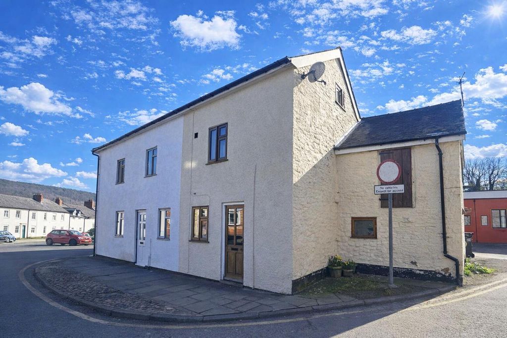2 bed end terrace house for saleMarket Street, Knighton LD7