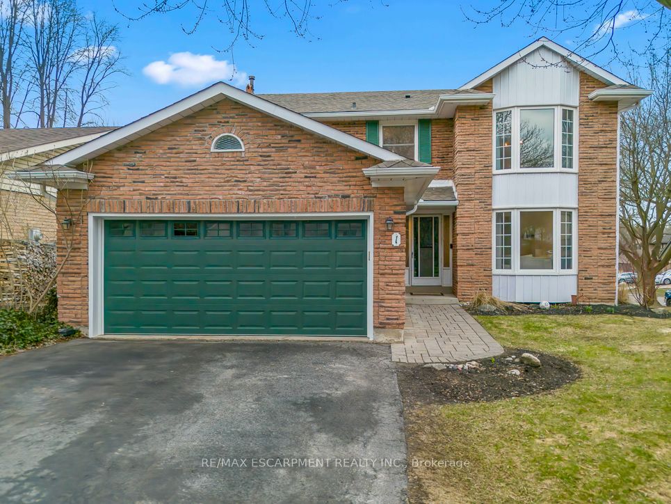 1 Parkway Place, Hamilton, ON, L9H 6K3