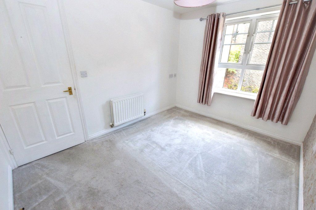 Additional image 7 of 2 bed flat for saleTavistock Close, Leeds, West Yorkshire LS12