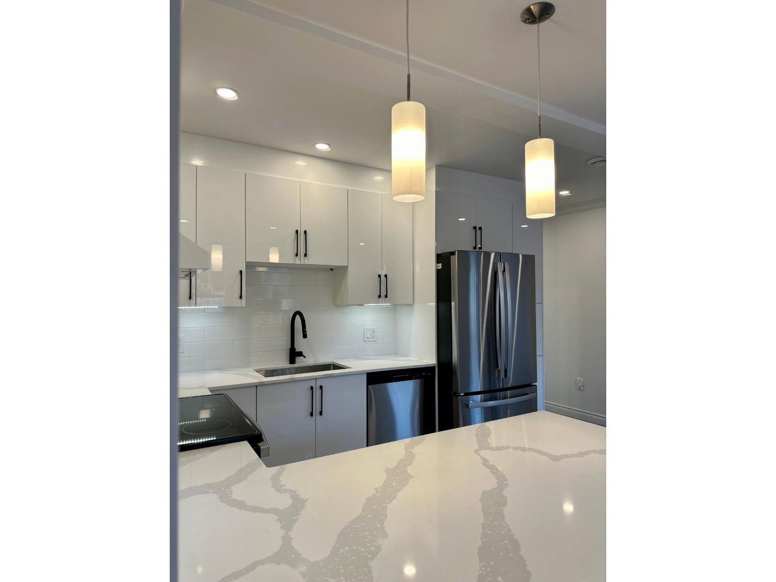 1170 Rue Dalcourt