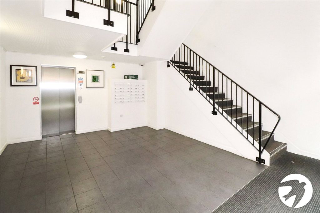Additional image 14 of 2 bed flat for saleLittle Brights Road, Belvedere DA17