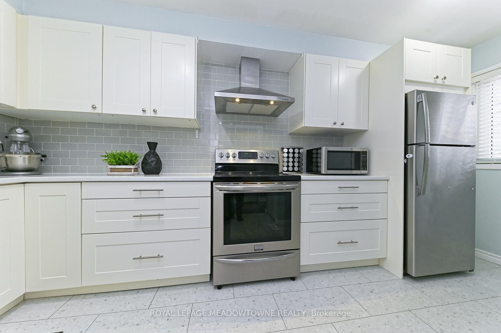 Additional image 4 of 74-80 Lynden Circle, Halton Hills, ON, L7G 4Y8