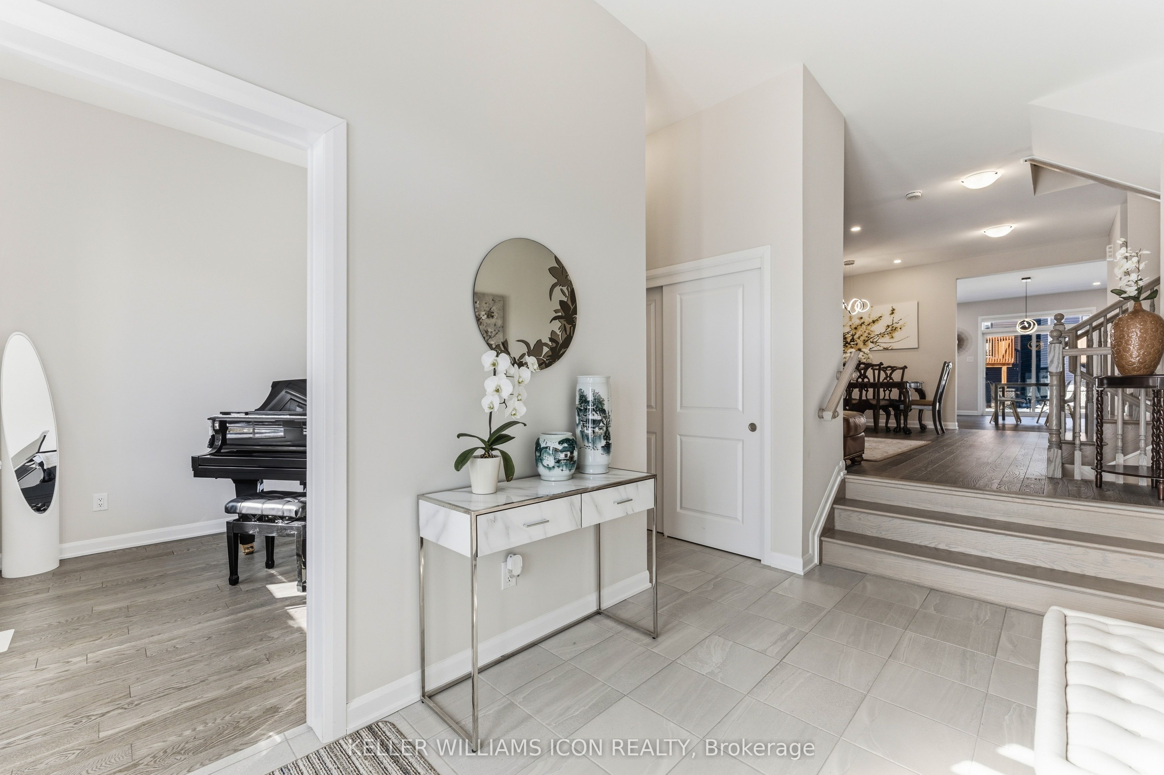 Additional image 5 of 352 Cloyne Crescent, Ottawa, ON, K2J 6W4