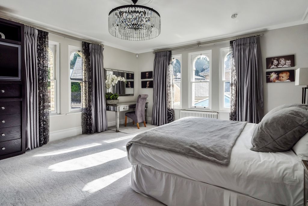 Additional image 10 of 5 bed semi-detached house for saleTempest Road, Alderley Edge, Cheshire SK9