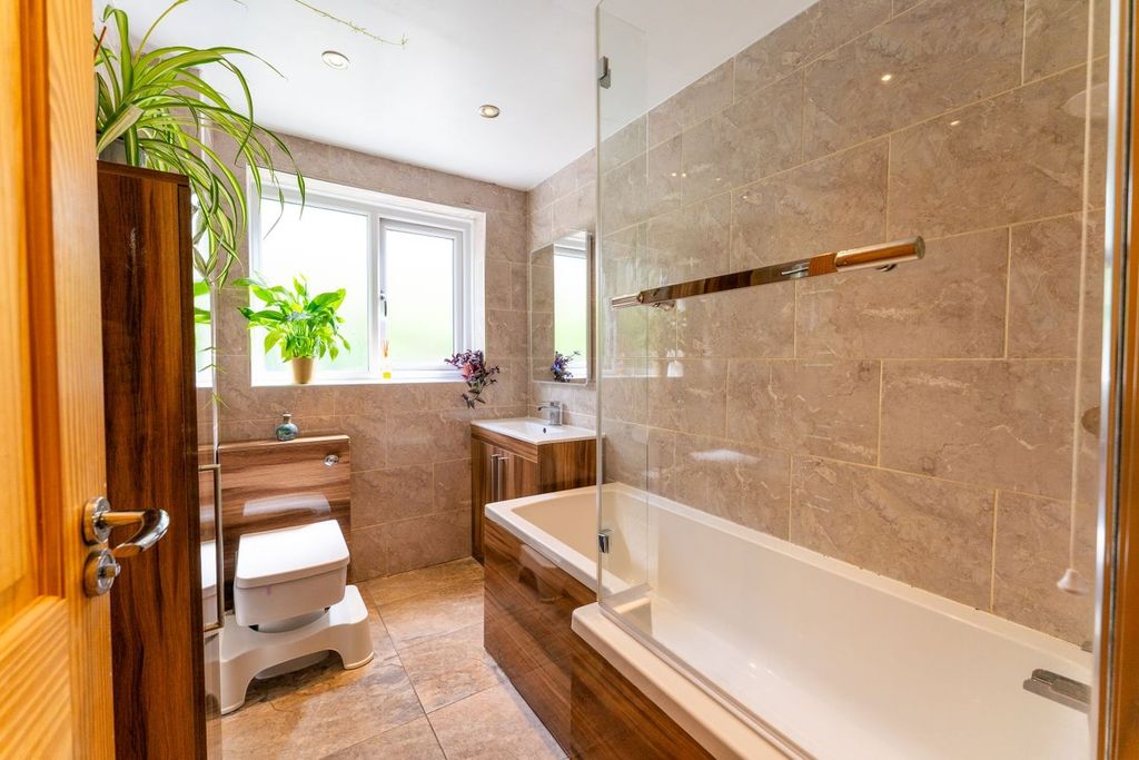 Additional image 17 of 4 bed detached house for saleCwm Road, Govilon, Abergavenny NP7