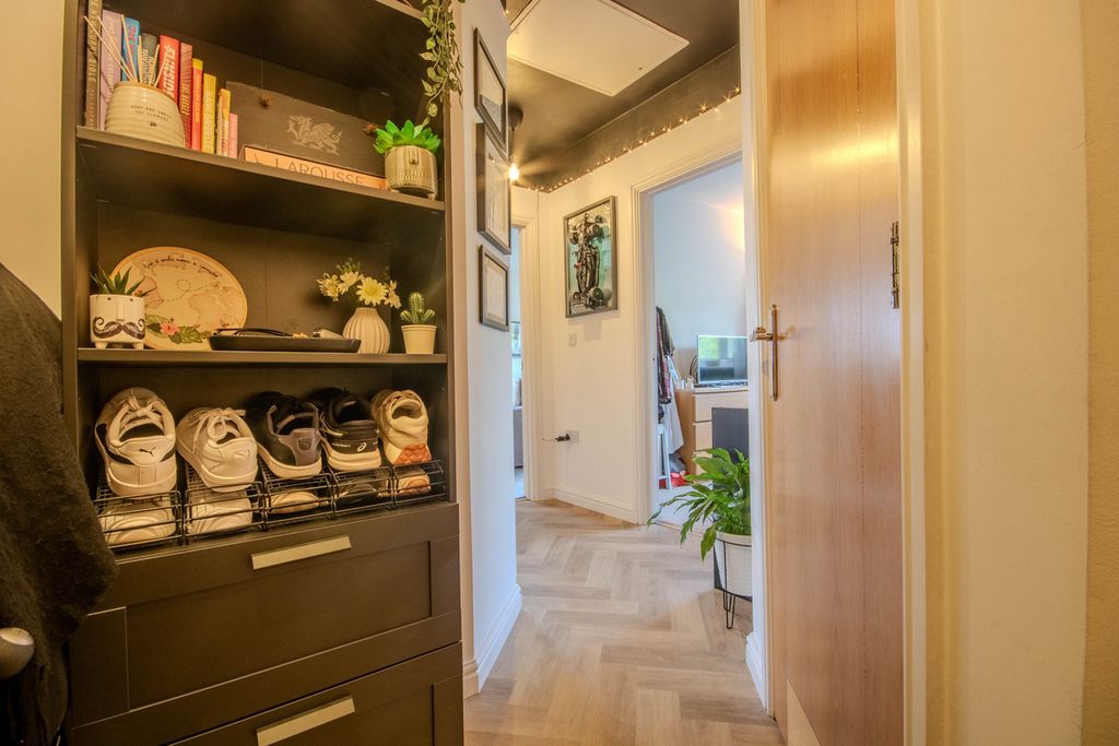 Additional image 6 of 1 bed flat for saleWyncliffe Gardens, Cardiff CF23