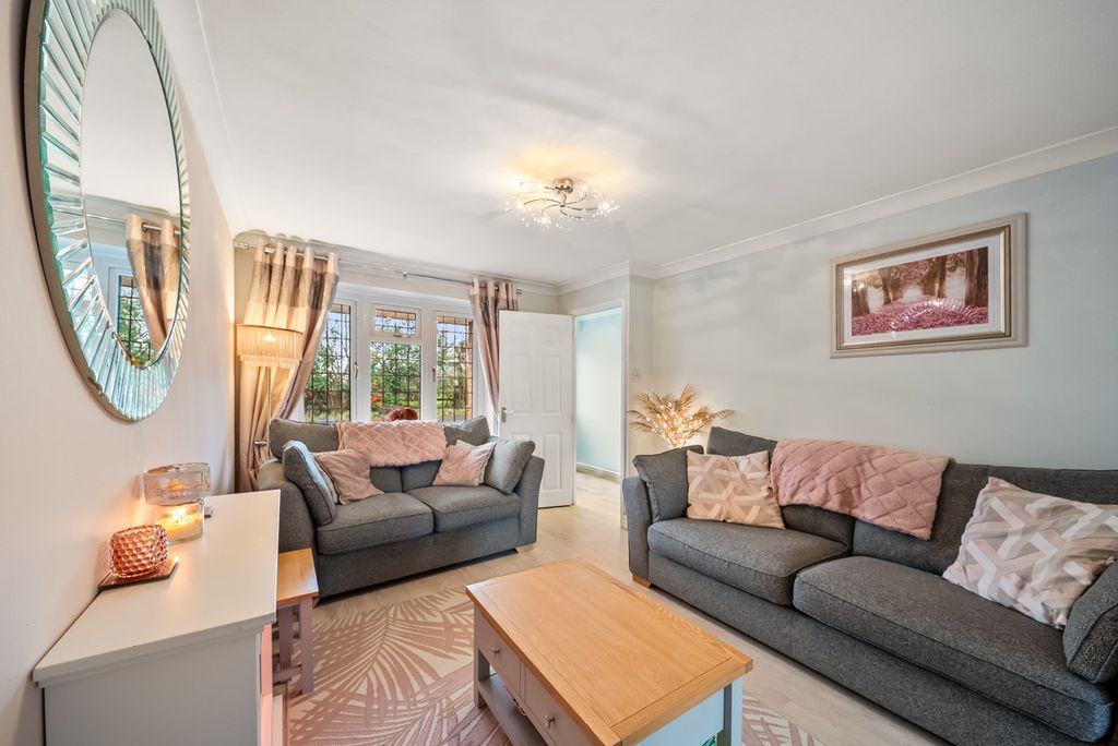 Additional image 3 of 4 bed semi-detached house for saleBlithfield Drive, Brierley Hill DY5
