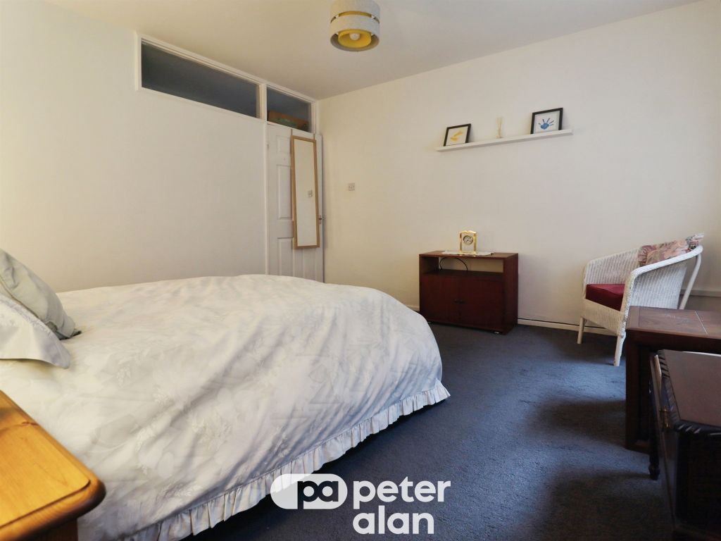 Additional image 6 of 2 bed maisonette for salePark Lane, Whitchurch, Cardiff CF14