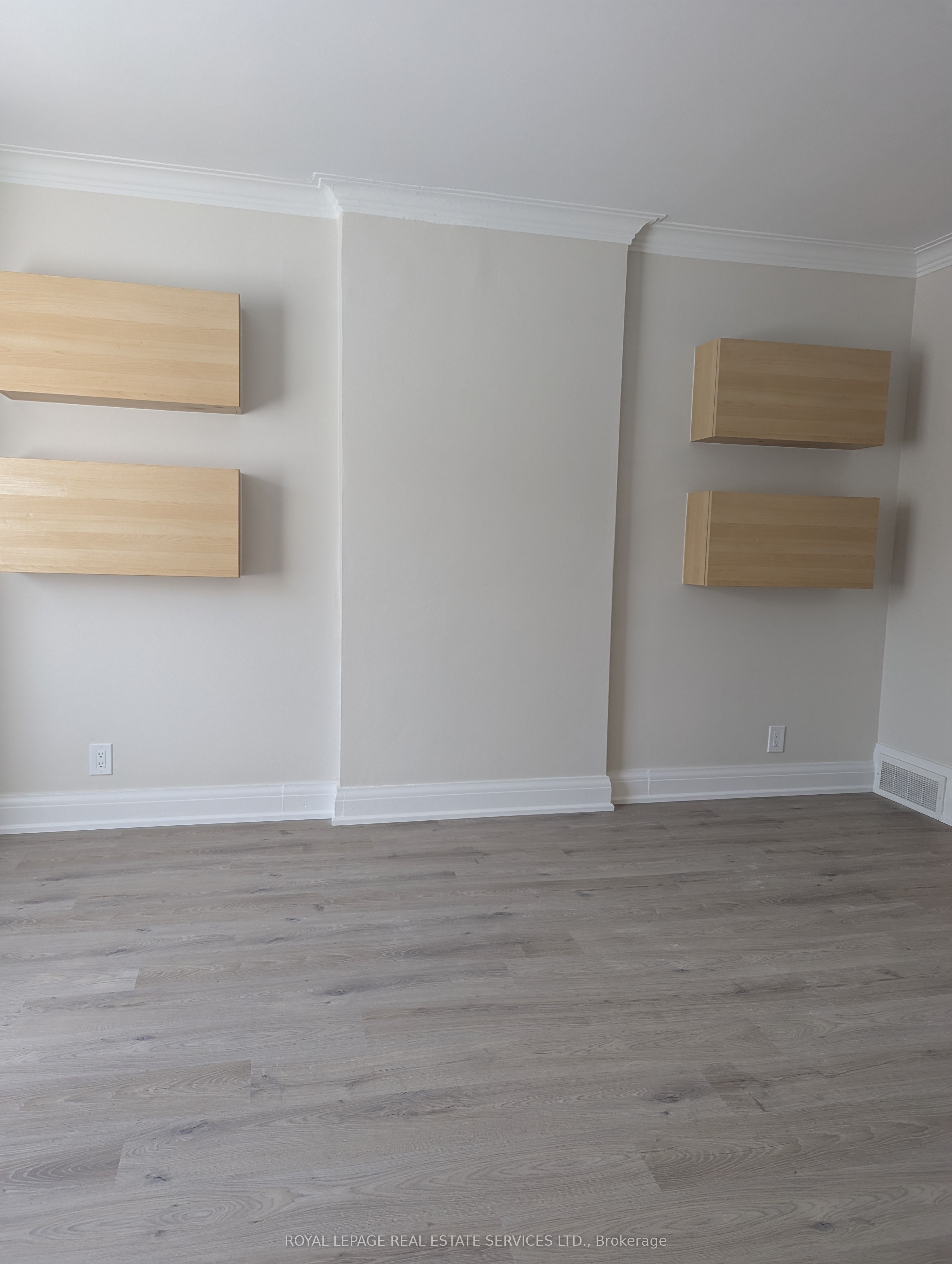 Additional image 4 of Main Floor-292 Scott Road, Toronto, ON, M6M 3V4