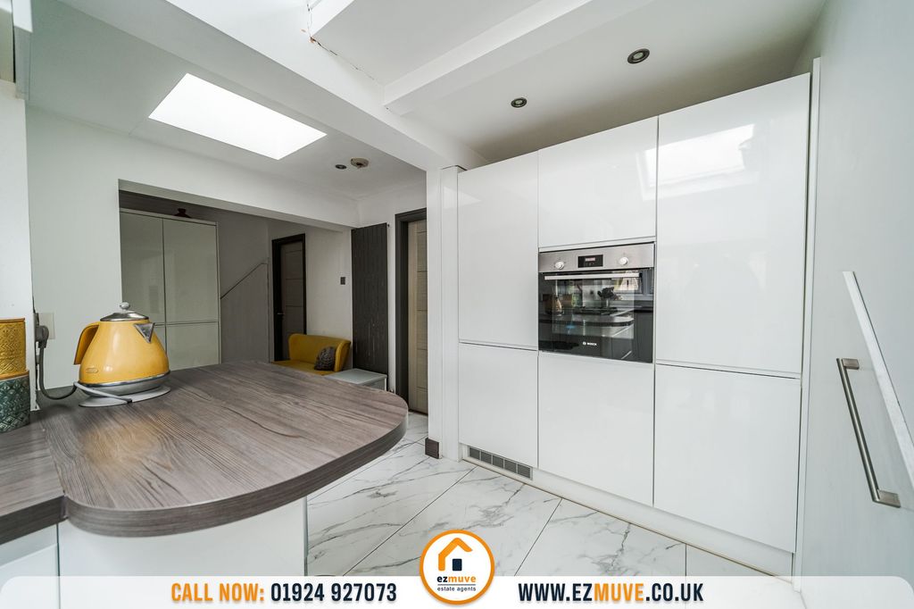 Additional image 5 of 3 bed semi-detached house for saleSpringfield Avenue, Batley WF17