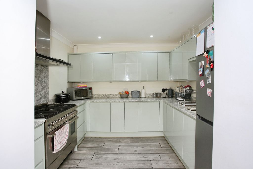 Additional image 10 of 3 bed end terrace house for saleShakespeare Road, Cwmbran NP44