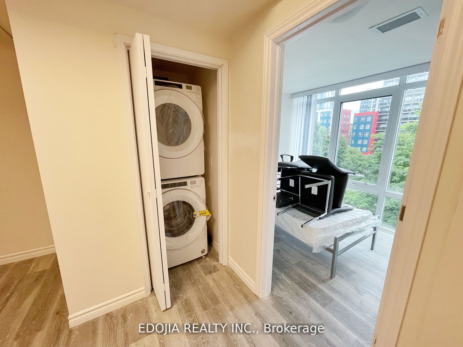 Additional image 4 of 608-246 Lester Street, Waterloo, ON, N2L 3W5
